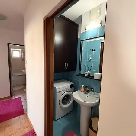 Aymar Marina Apartmán *